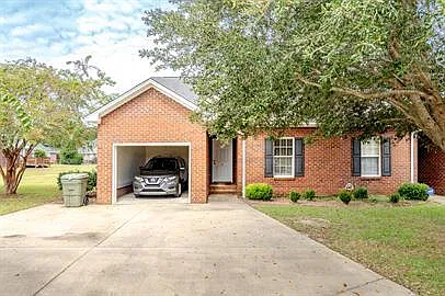 2 bed, 2.0 bath, 1240 sqft, $1,175 — Photo 1