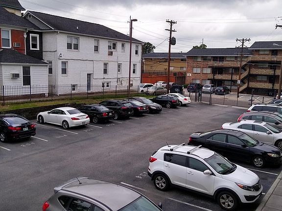 4th image of 1201 Laurel Ave