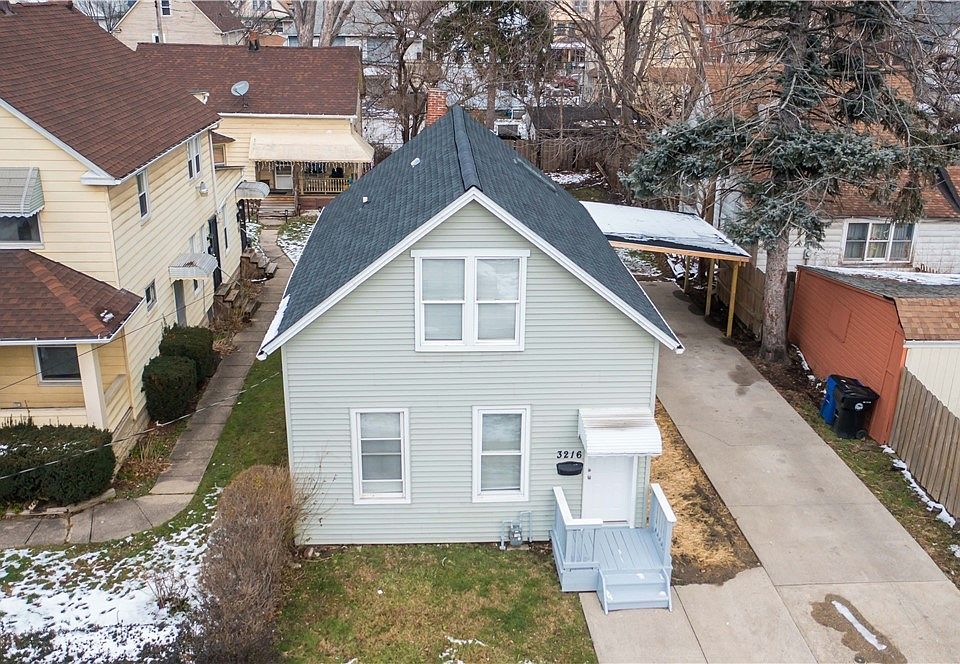 1st image of 3216 Poe Ave