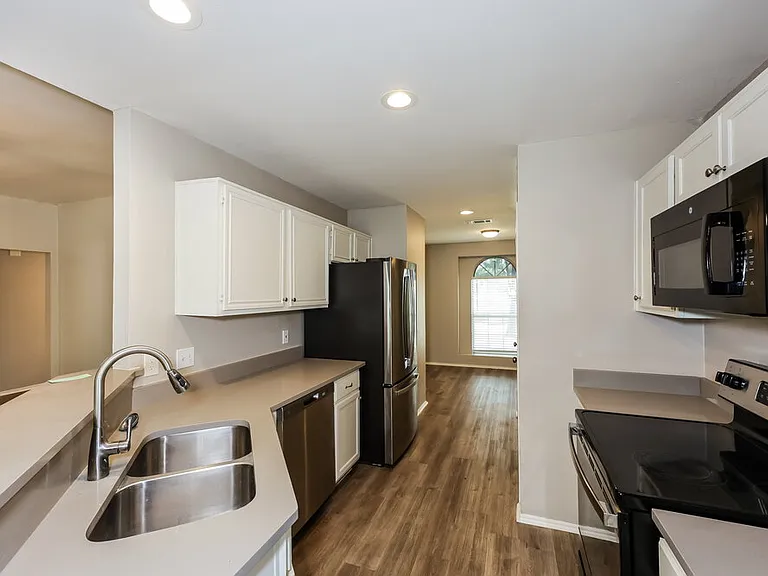 2628 Hidden Springs Dr — Photo 8