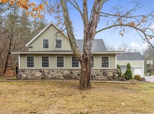 372 Windham Rd, Pelham, NH 03076