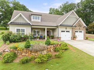 1221 Repton Pl, Gainesville, GA 30501