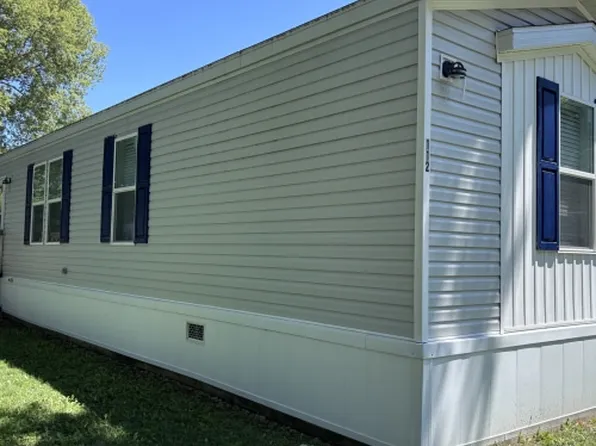 2800 W Memorial Dr #112, Muncie, IN 47302