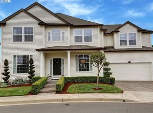 8592 SW Bellflower St, Tigard, OR 97224