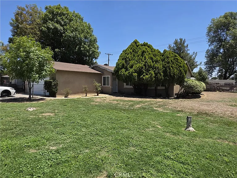 8808 Randolph St — Photo 2