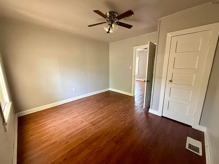 4709 Coronado Ave — Photo 8