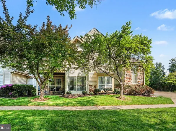 1102 Foxmeadow Dr #1102, Royersford, PA 19468