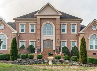 123 Blue Ridge Dr, Hendersonville, TN 37075