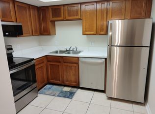 4405 SW 74th Ter APT D, Gainesville, FL 32608