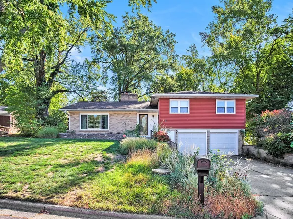 736 Shawmut Blvd NW, Grand Rapids, MI 49504