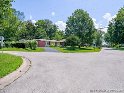 15 Fay Avenue, Jeffersonville, IN, 47130