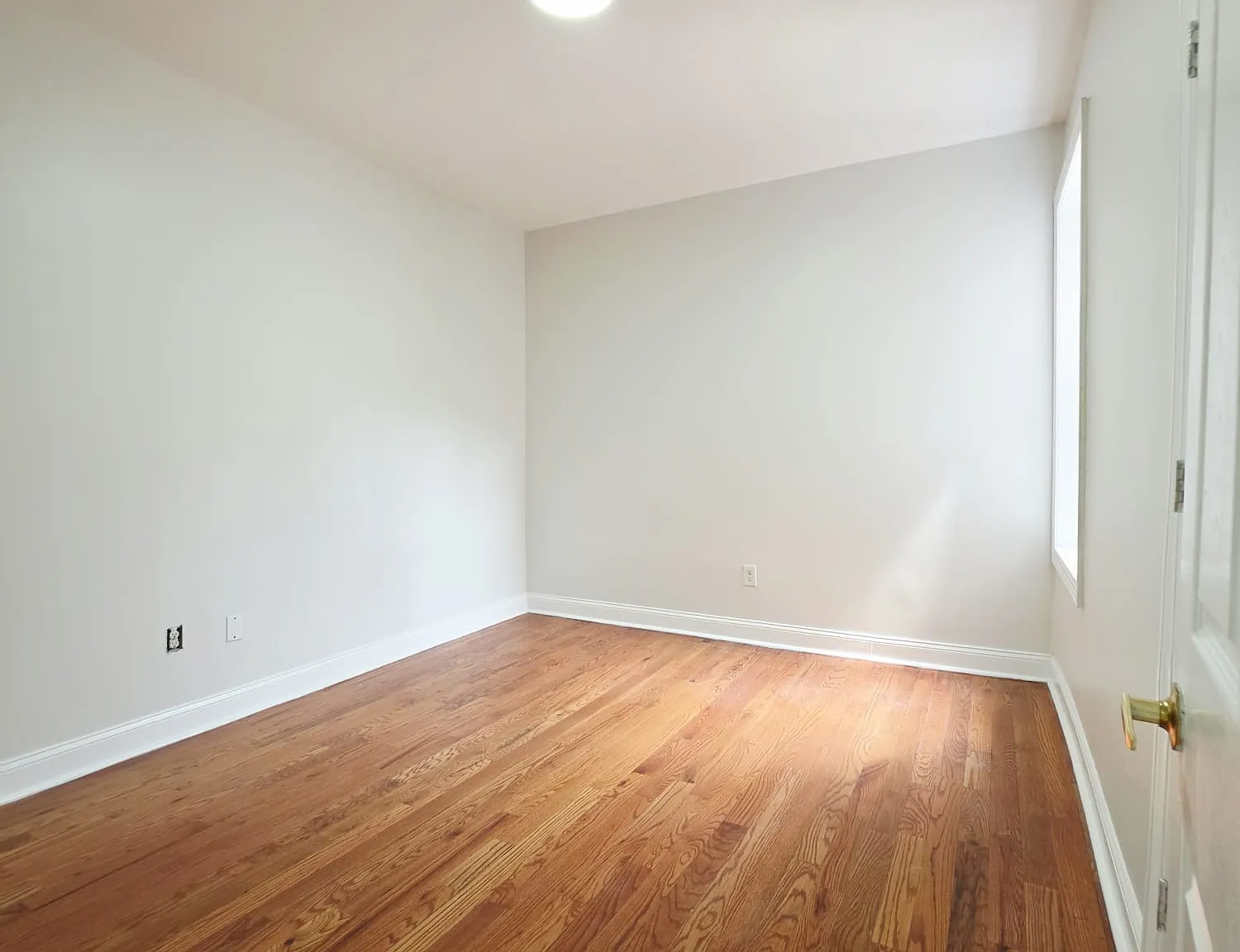 2 bed, 800 sqft, $1,995 — Photo 3
