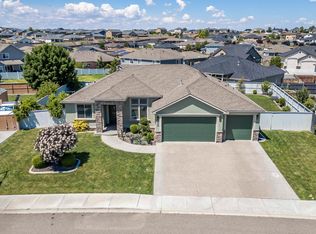 3512 El Paso Dr, Pasco, WA 99301