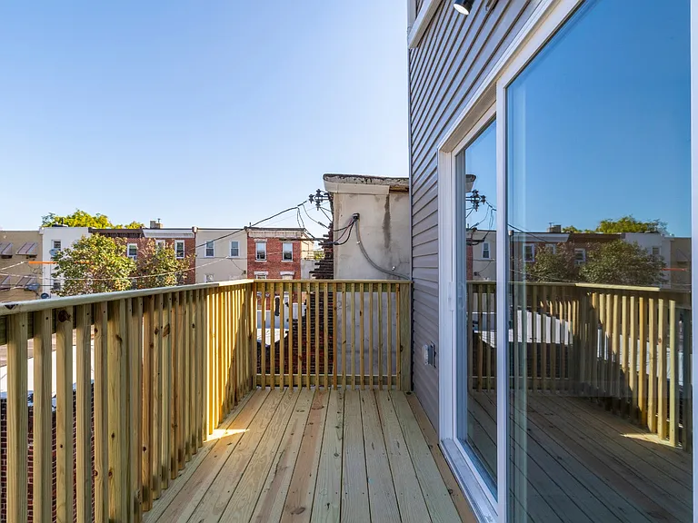 429 W York St #2 — Photo 25