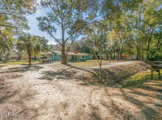 3813 Randall Rd, Green Cove Springs, FL 32043