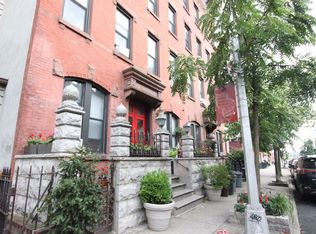 98 Java St APT 3R, Brooklyn, NY 11222