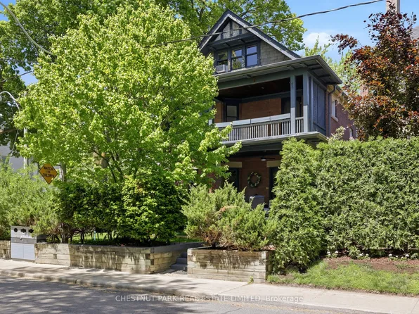 490 Summerhill Ave, Toronto, ON M4W 2E5