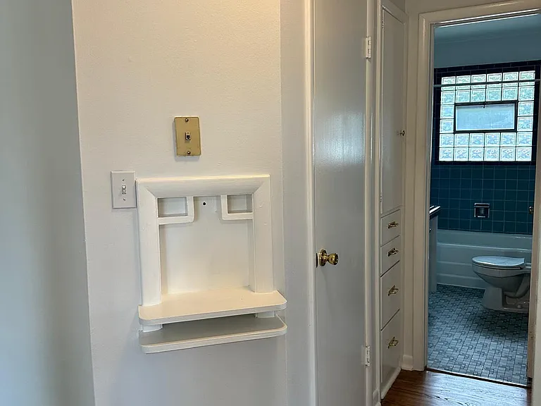 2815 E 36th Pl — Photo 10
