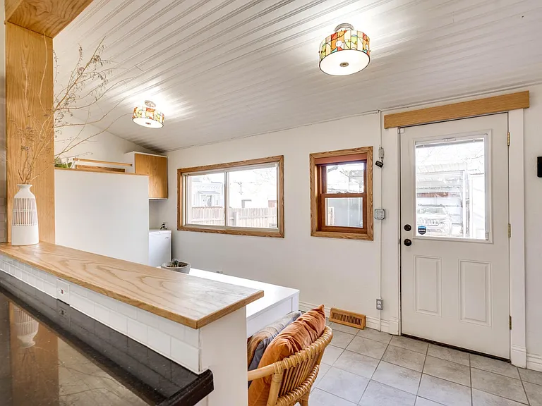 3707 N Franklin St — Photo 13