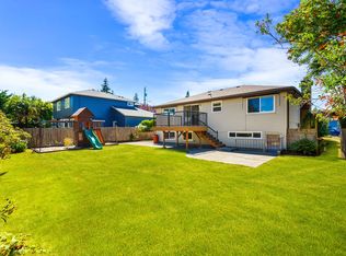9628 13th Ave NW, Seattle, WA 98117