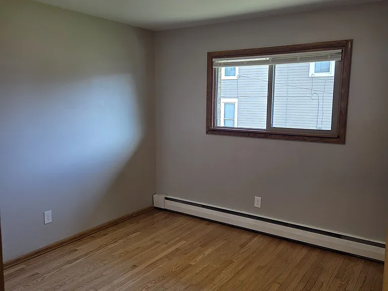 323 W Bolivar Ave #3 — Photo 8