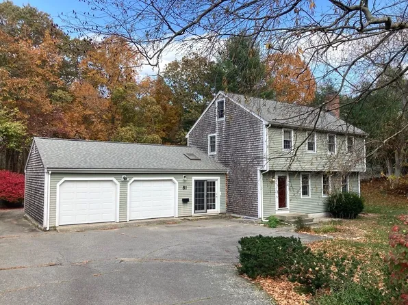 81 Whiting St, Hingham, MA 02043