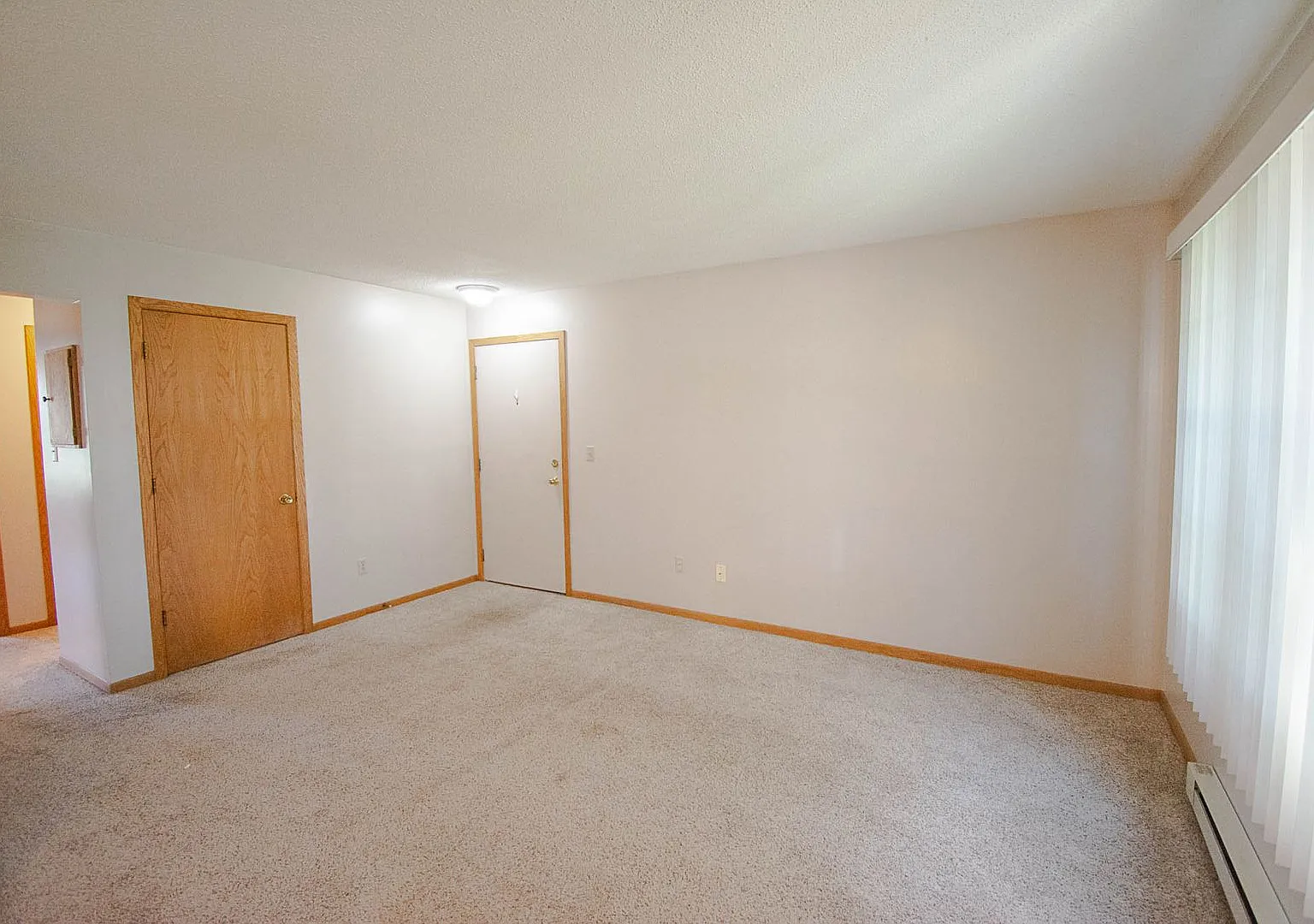 2315 30th Ave NW - Hamilton — Photo 3