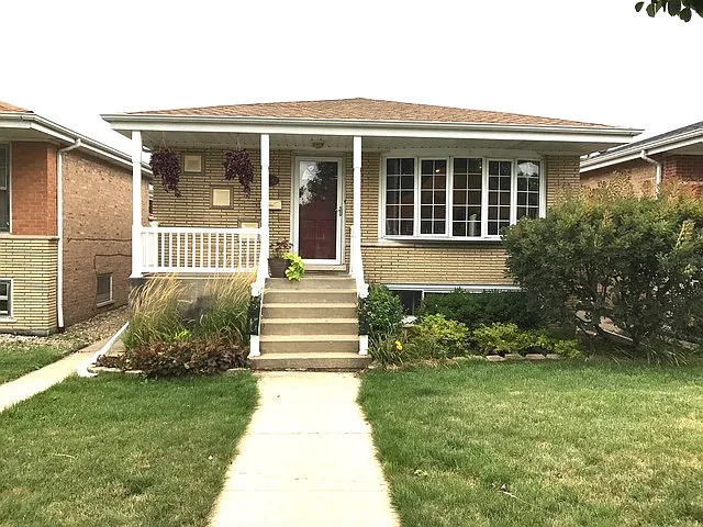 11342 S Drake Ave photo 1