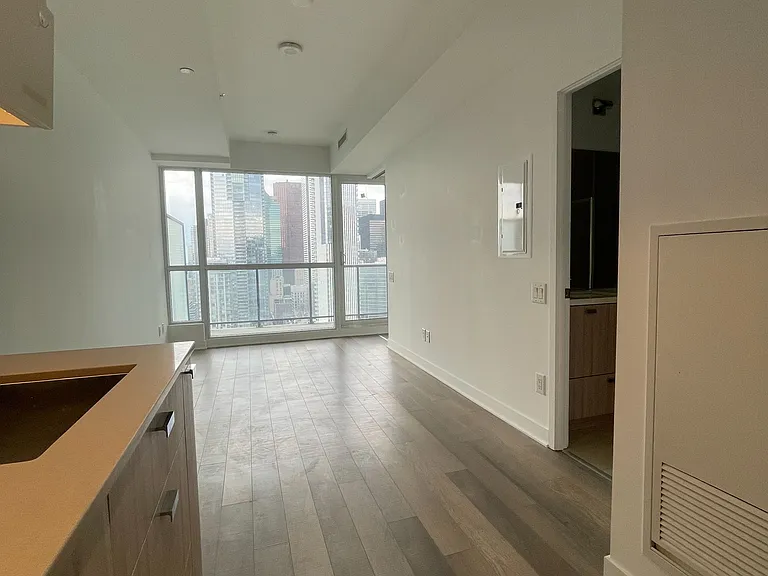 290 Adelaide St W #3509 — Photo 19