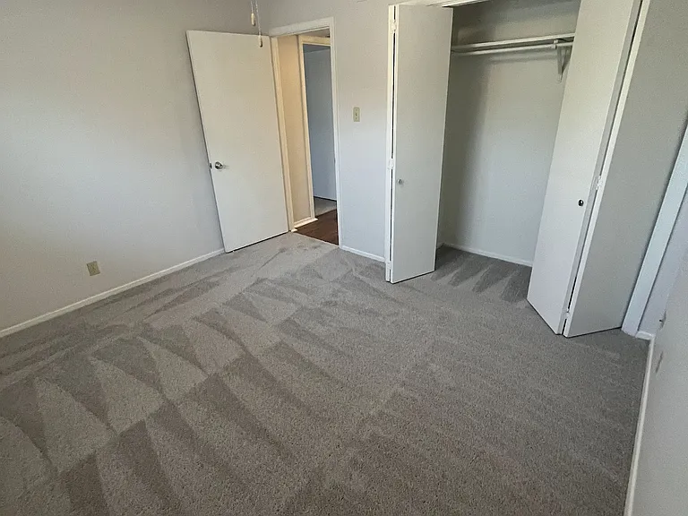 Juniper Springs Apartments — Photo 124