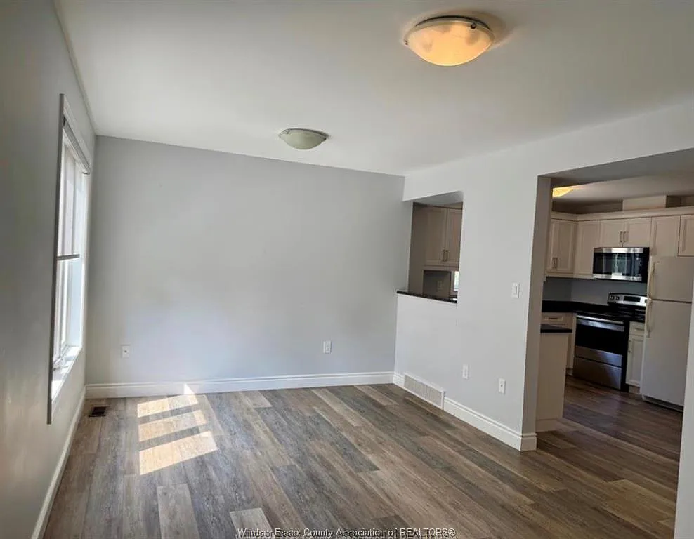 2 bed, 1.5 bath, $2,295 — Photo 2