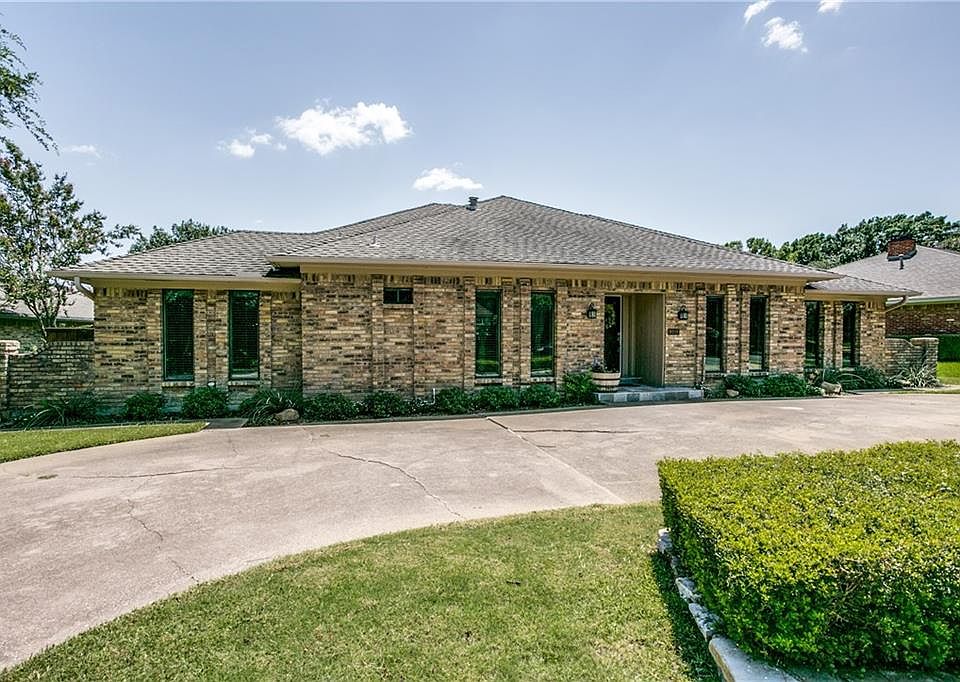 1st image of 9208 Clover Valley Dr