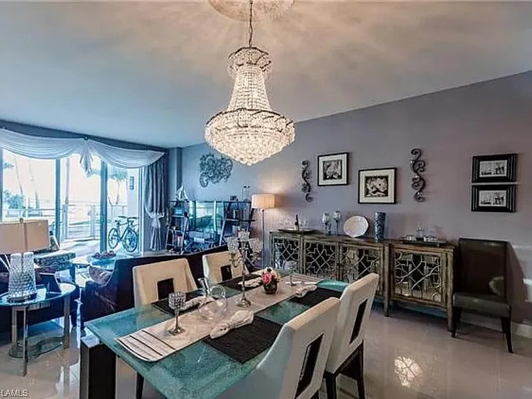 3000 Oasis Grand Blvd #401 — Photo 11