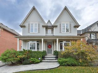 958 Irish Moss Rd, Mississauga, ON L5W 1W5