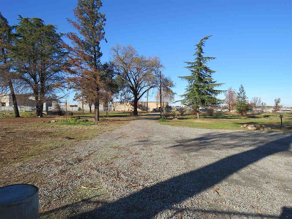 2nd image of 20803 Minch Rd