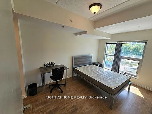 275B Larch St #107 — Photo 13
