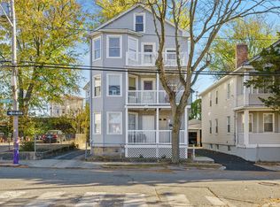 157 Camden Ave FLOOR 3, Providence, RI 02908