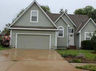 408 Taylor Ln, Belton, MO 64012