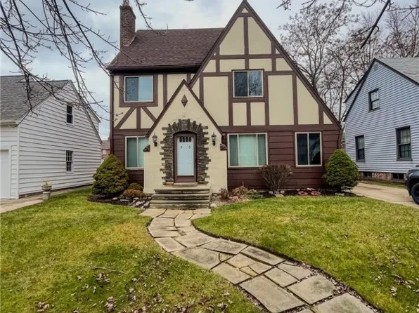 75 E 214th St, Euclid, OH 44123