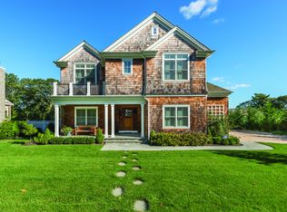 16 Washington Ave, Sag Harbor, NY 11963