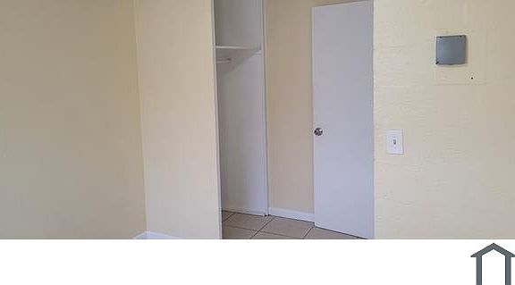 3rd image of 970 NW 9th Ave APT 24