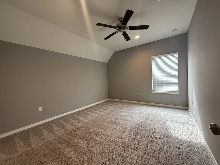 105 Creve Core Dr — Photo 14