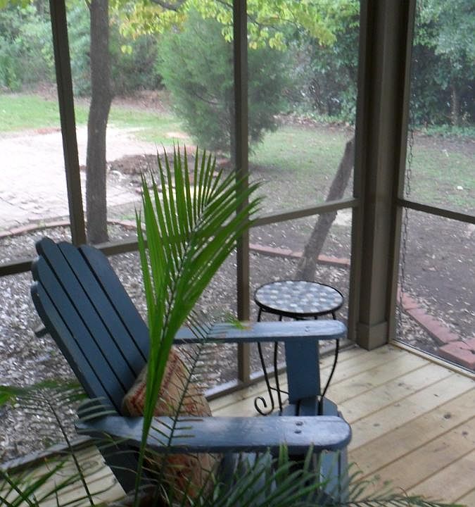 screened in porch
