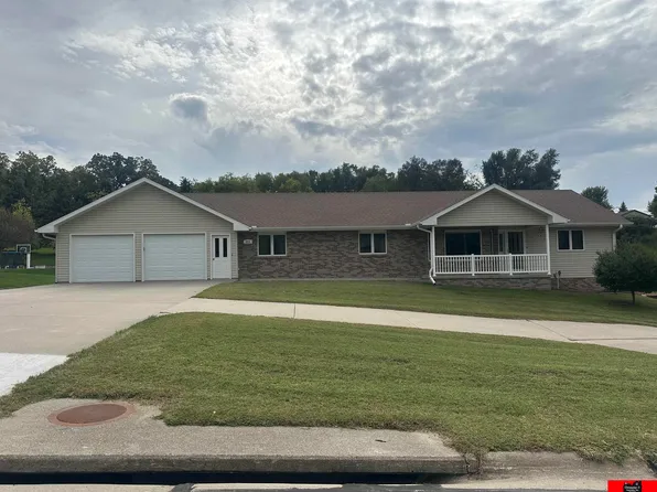 925 E Grove St, West Point, NE 68788