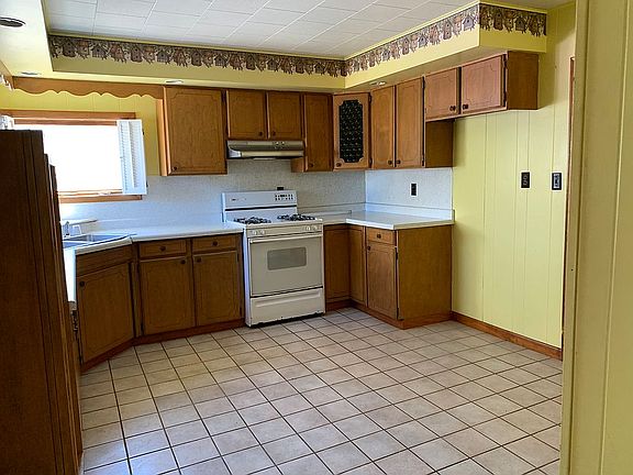 Large kitchen