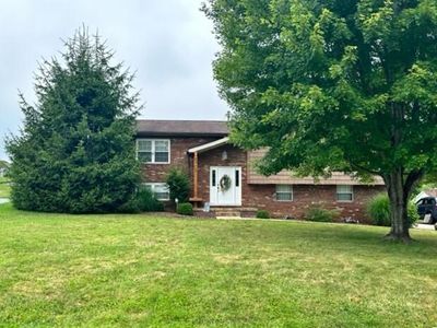 231 Lewis Dr, Daniels, WV, 25832
