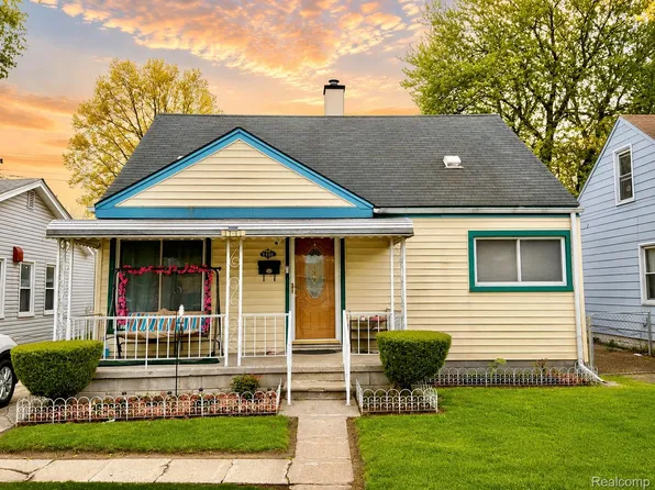 3896 Poplar Ave, Warren, MI 48091