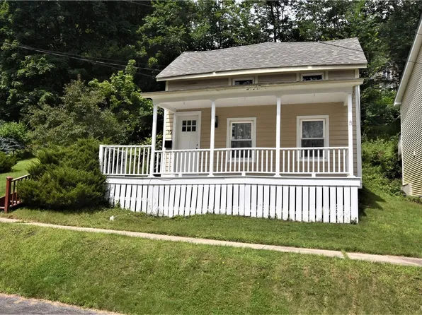 10 Grove St, Cooperstown, NY 13326