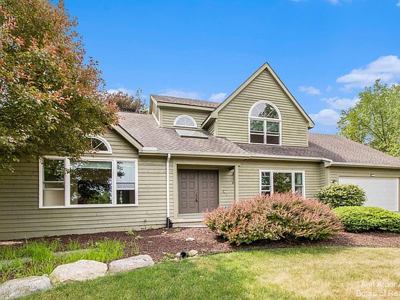 5th image of 4580 E Loch Alpine Dr