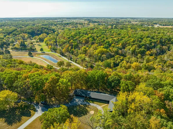 7353 E Farm Road 148, Rogersville, MO 65742